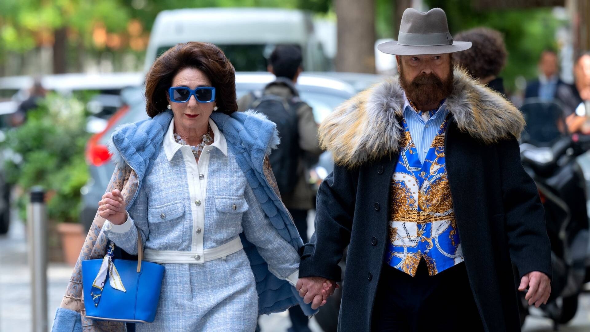 Backdrop for Un lío de millones