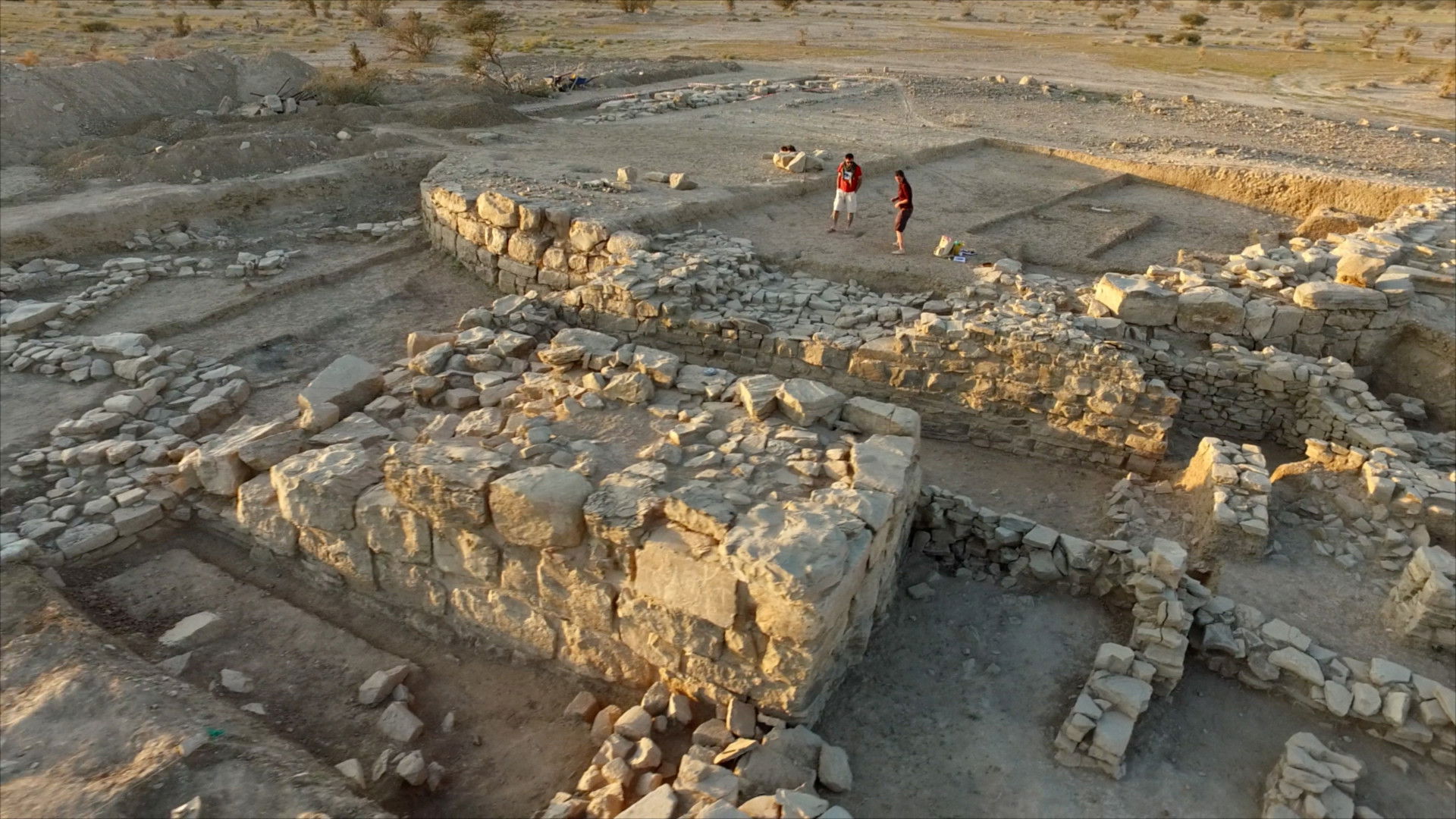 Backdrop for Oman - The Treasure of Mudhmar