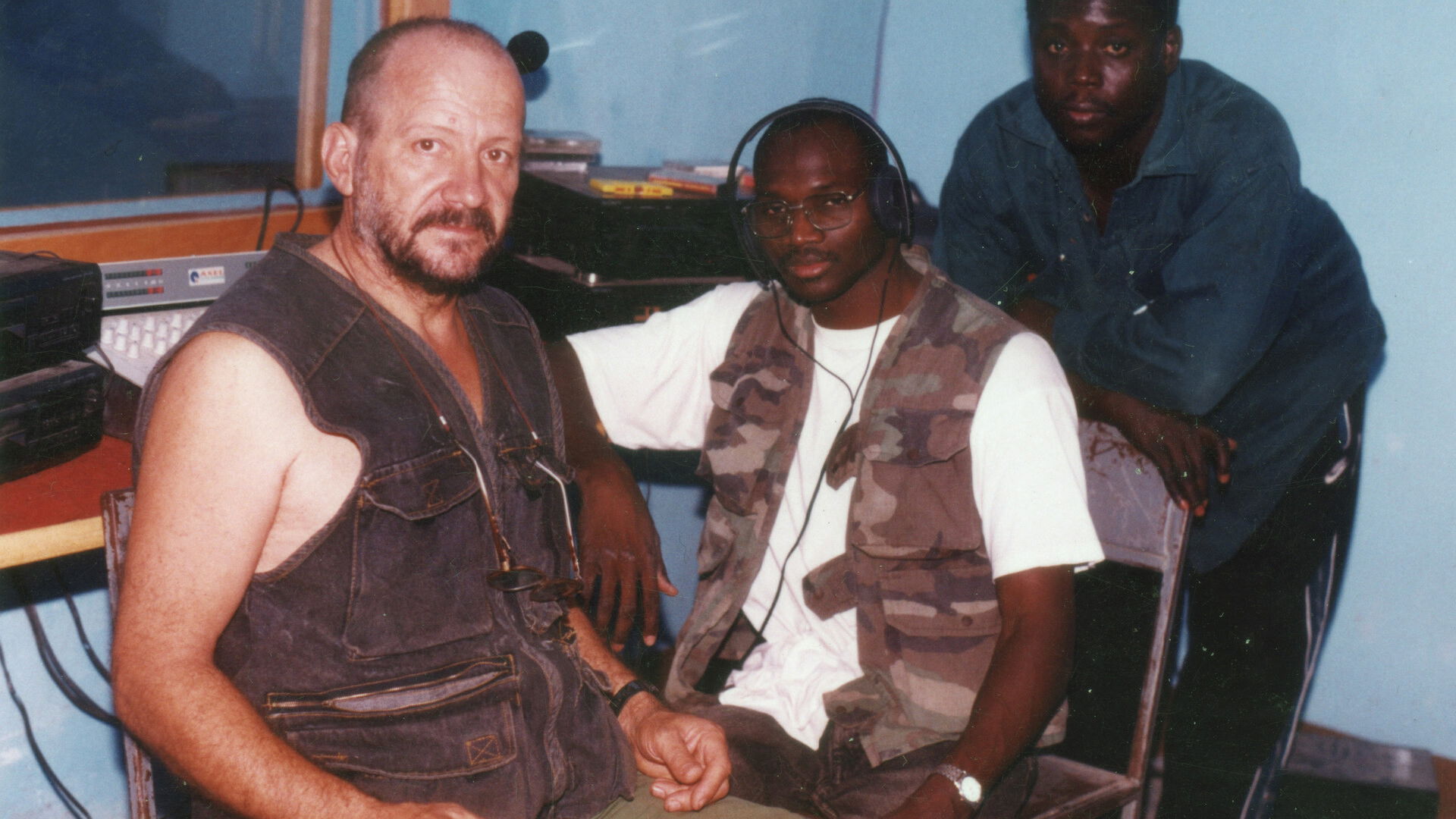 Backdrop for Radio Solaire - Radio Diffusion Rurale