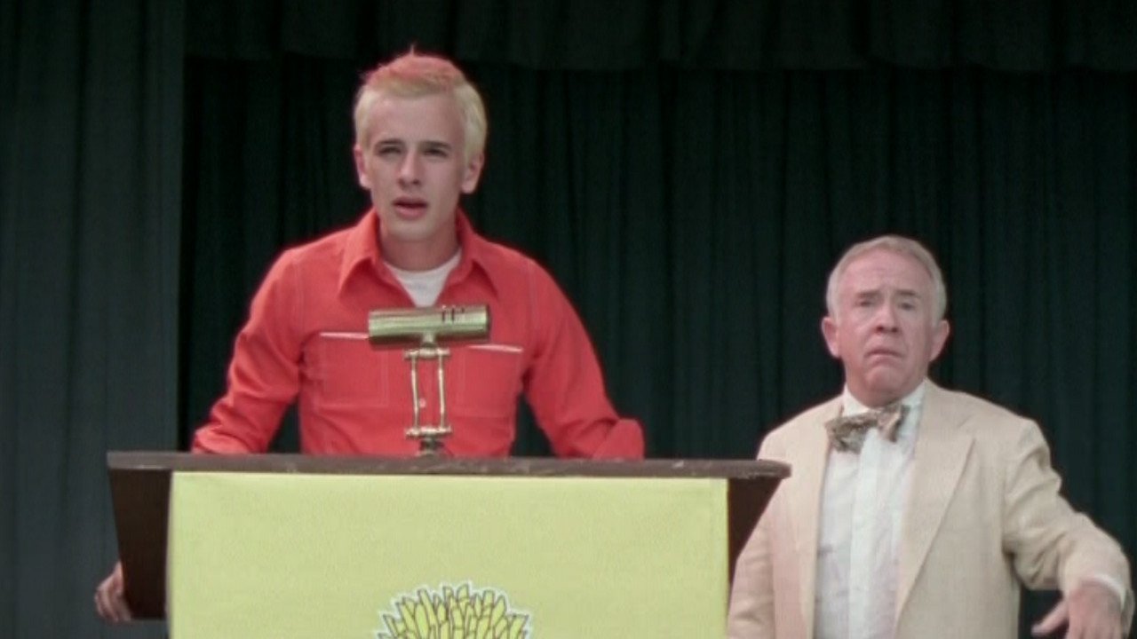 Backdrop for Sissy Frenchfry