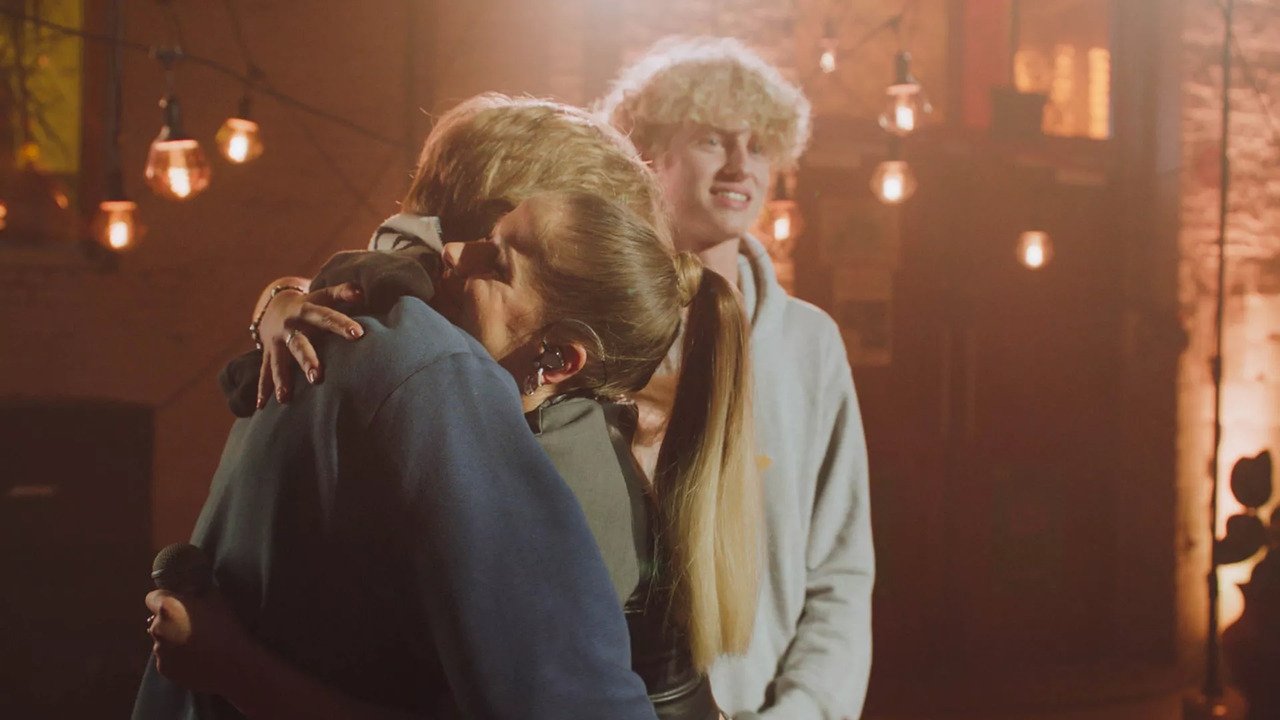 Backdrop for Tune in