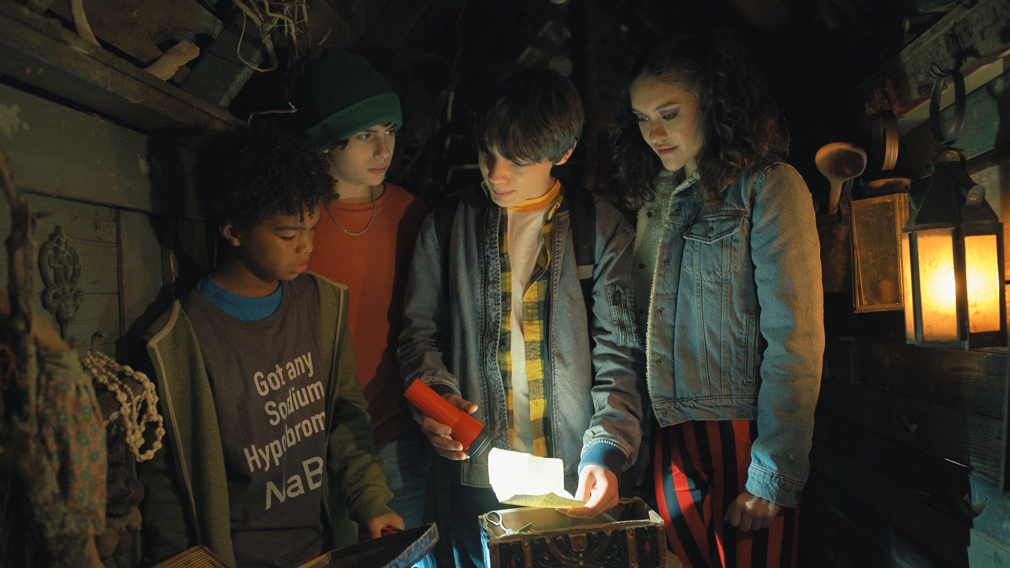 Backdrop for Spirit Halloween: The Movie