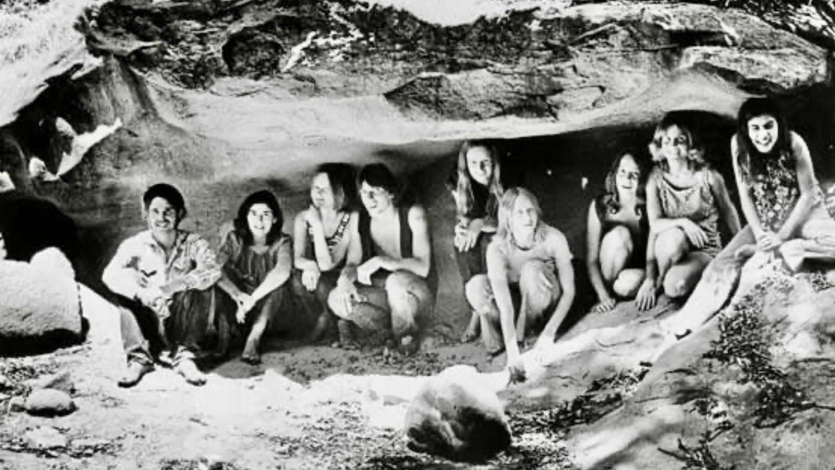 Backdrop for Inside The Manson Gang