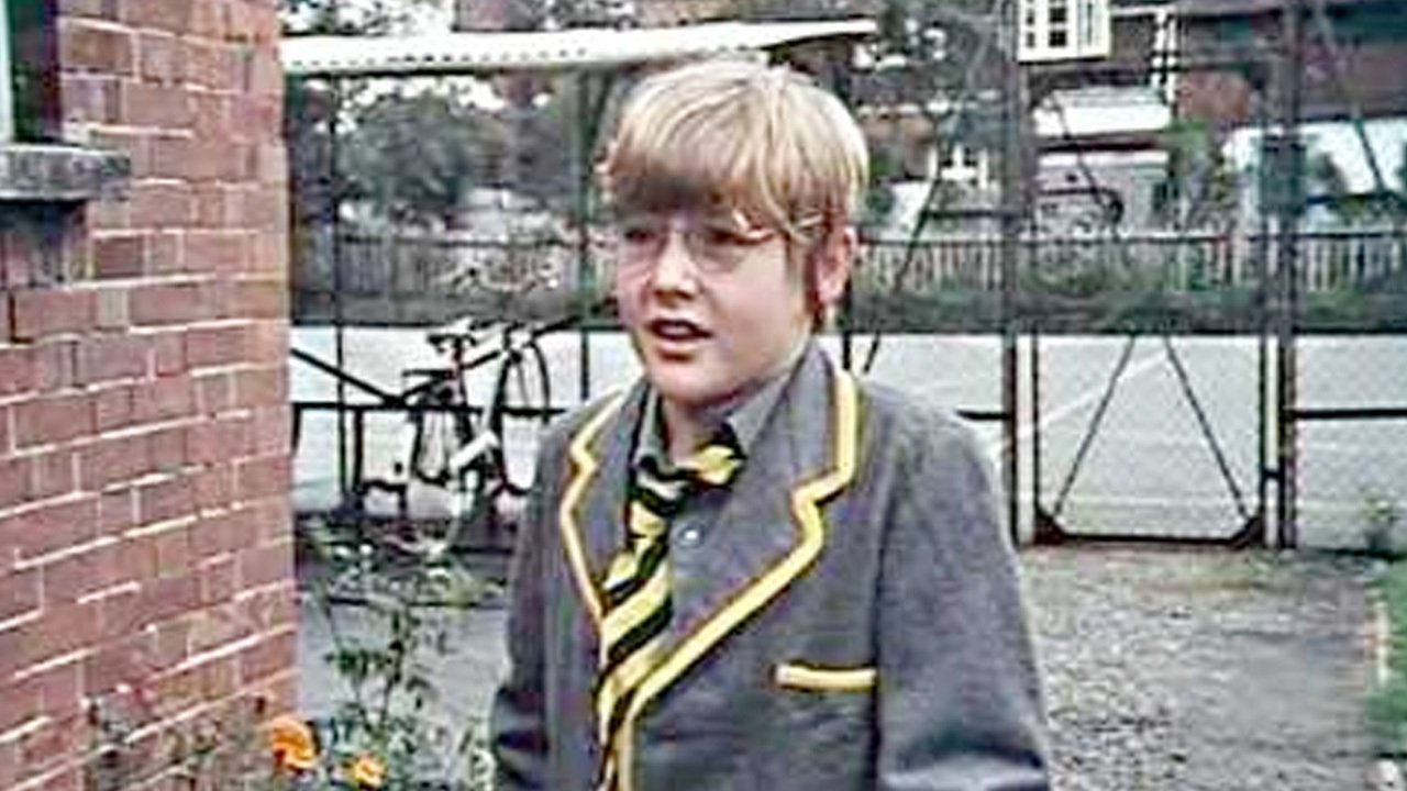 Backdrop for Egghead's Robot