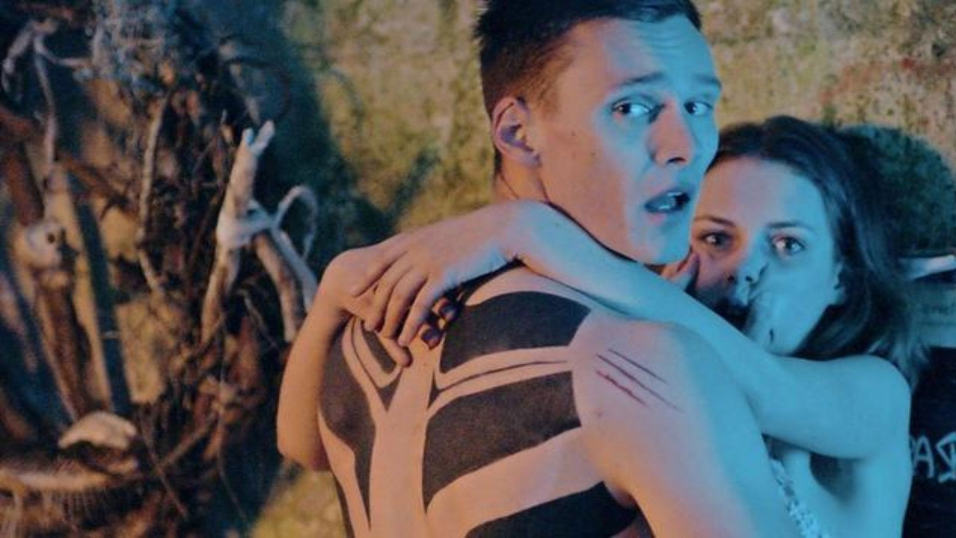 Backdrop for Hanna's Homecoming