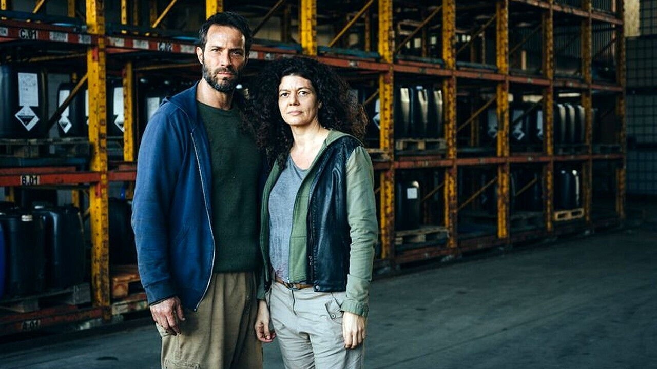 Backdrop for A Última Cova