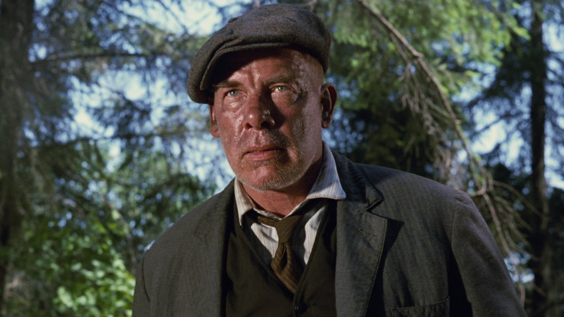 Backdrop for Emperor of the North