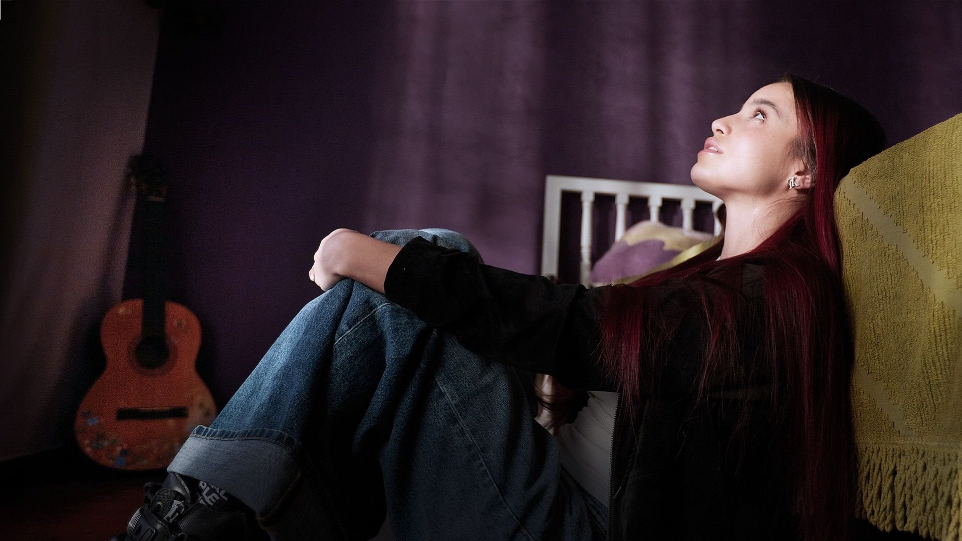 Backdrop for Emilia: Lo que no se ve