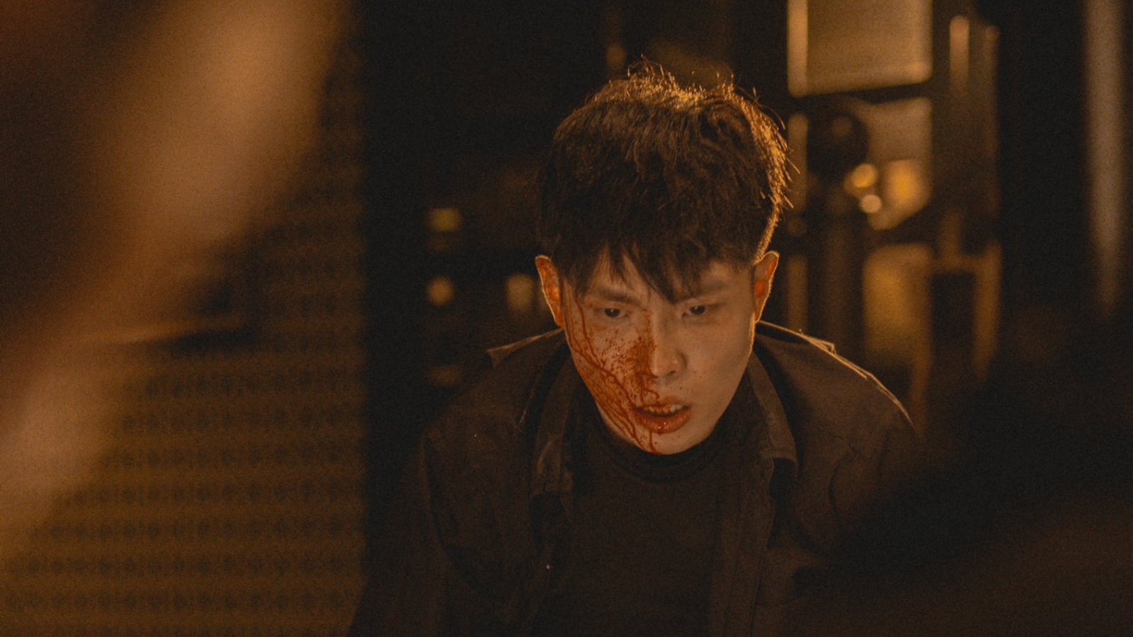 Backdrop for Tiệm Cầm Đồ: Có Chơi Có Chịu