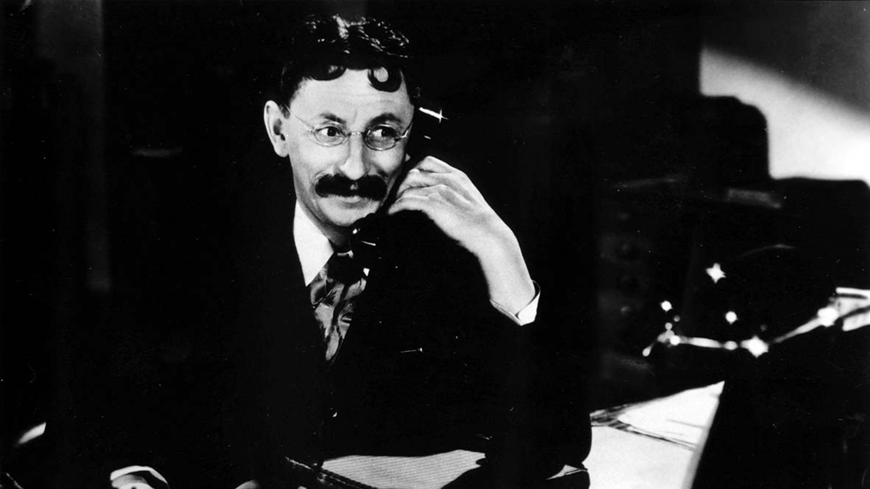 Backdrop for Duchacek Will Fix It