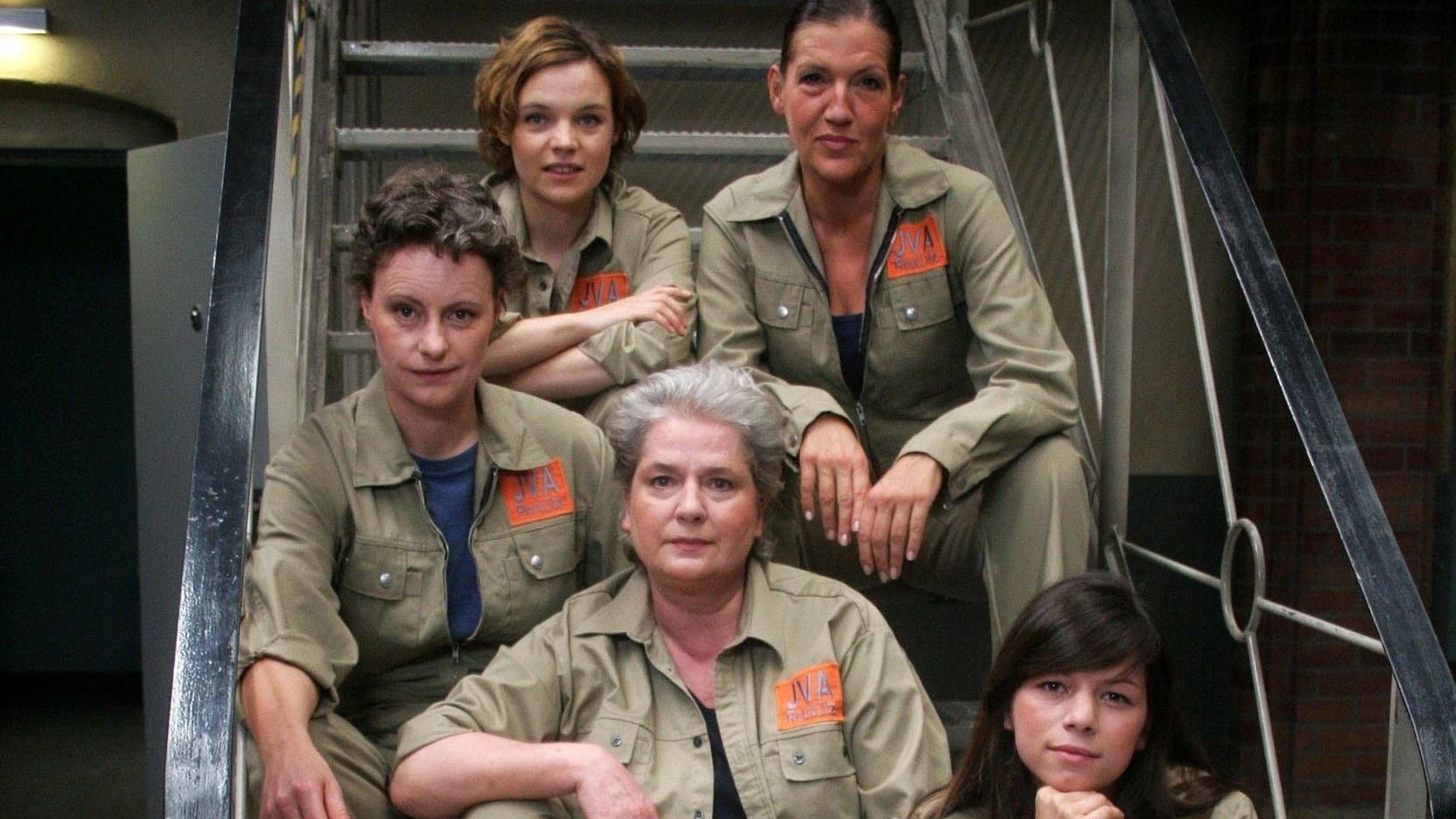 Backdrop for Hinter Gittern - Der Frauenknast