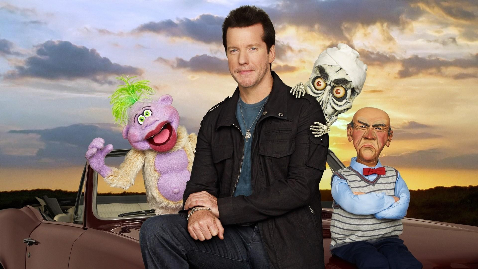 Backdrop for Jeff Dunham: Spark of Insanity