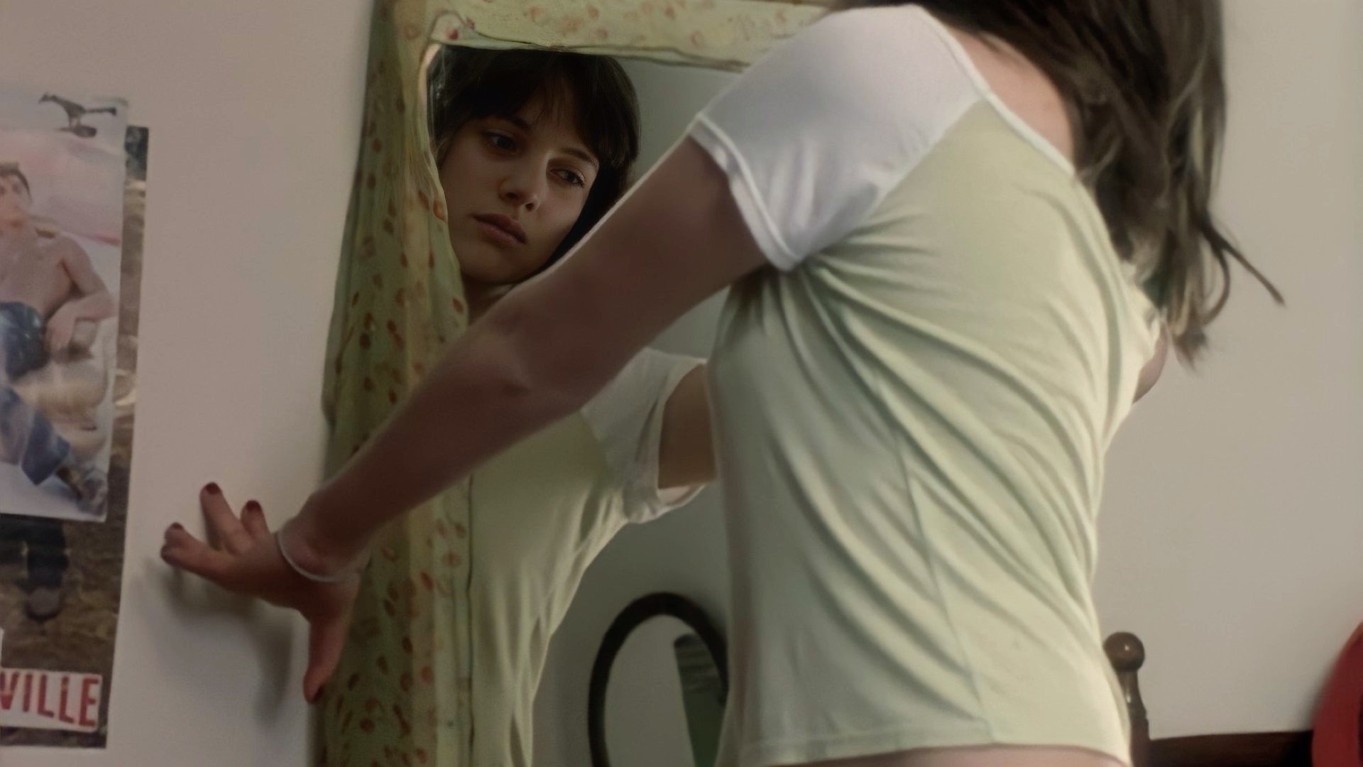 Backdrop for L'échappée