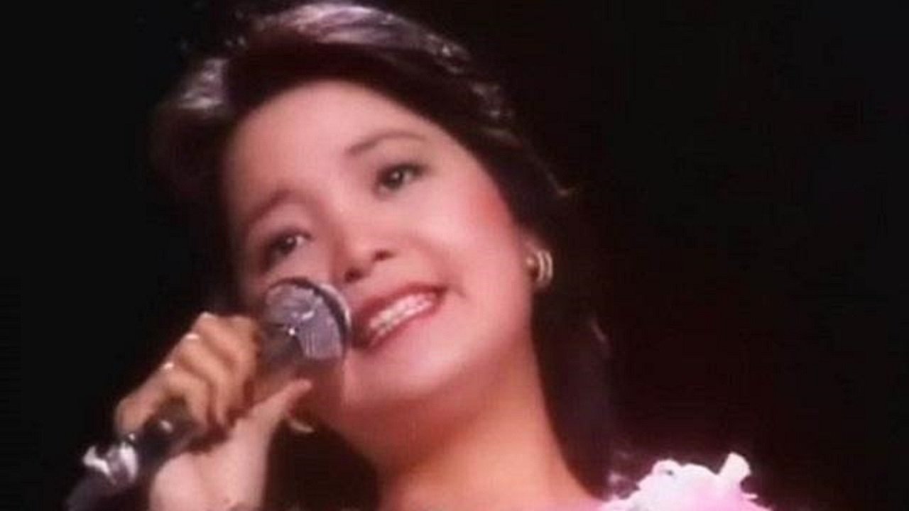 Backdrop for 鄧麗君十五週年香港巡迴演唱會