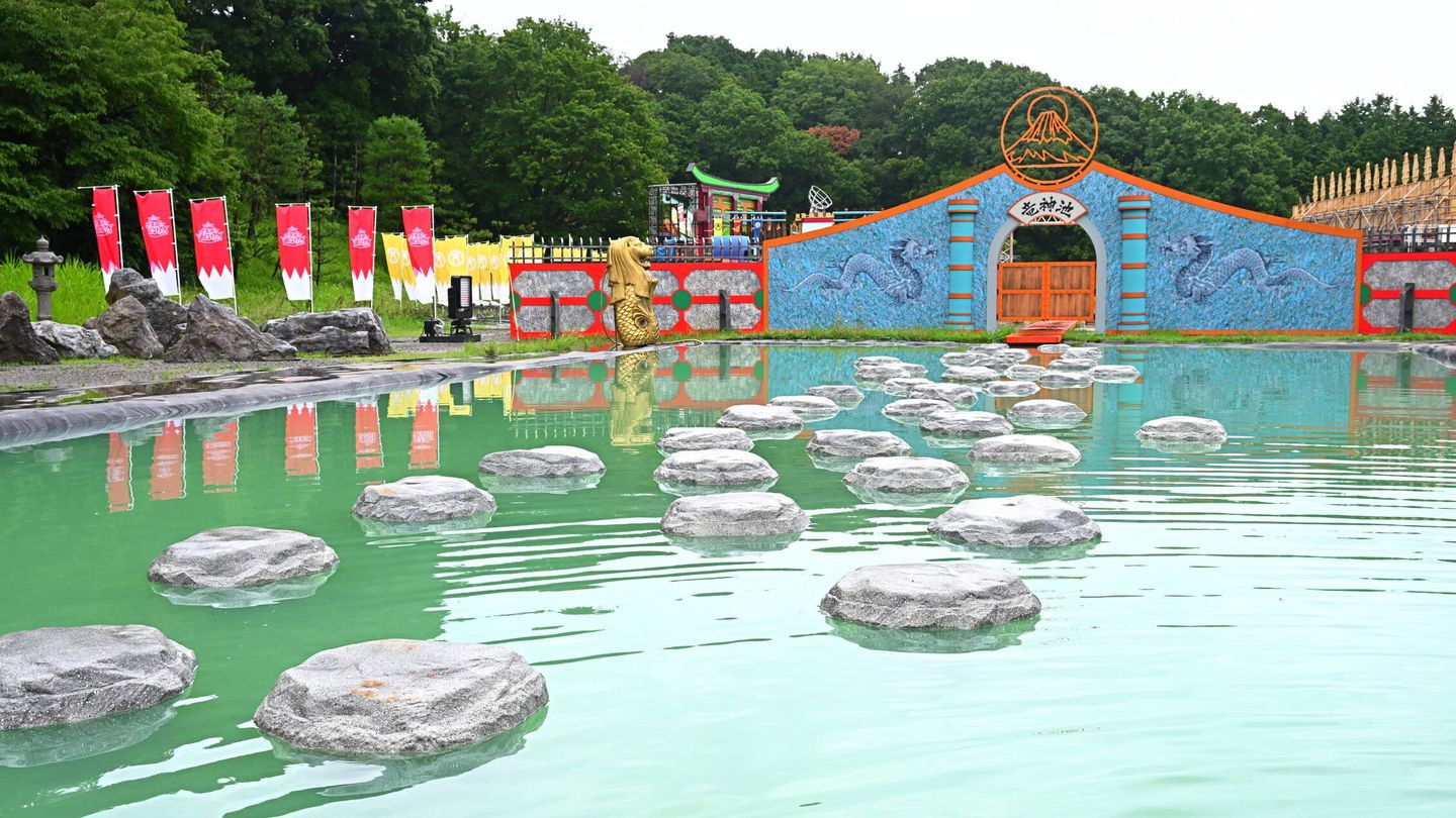 Backdrop for Humor amarillo