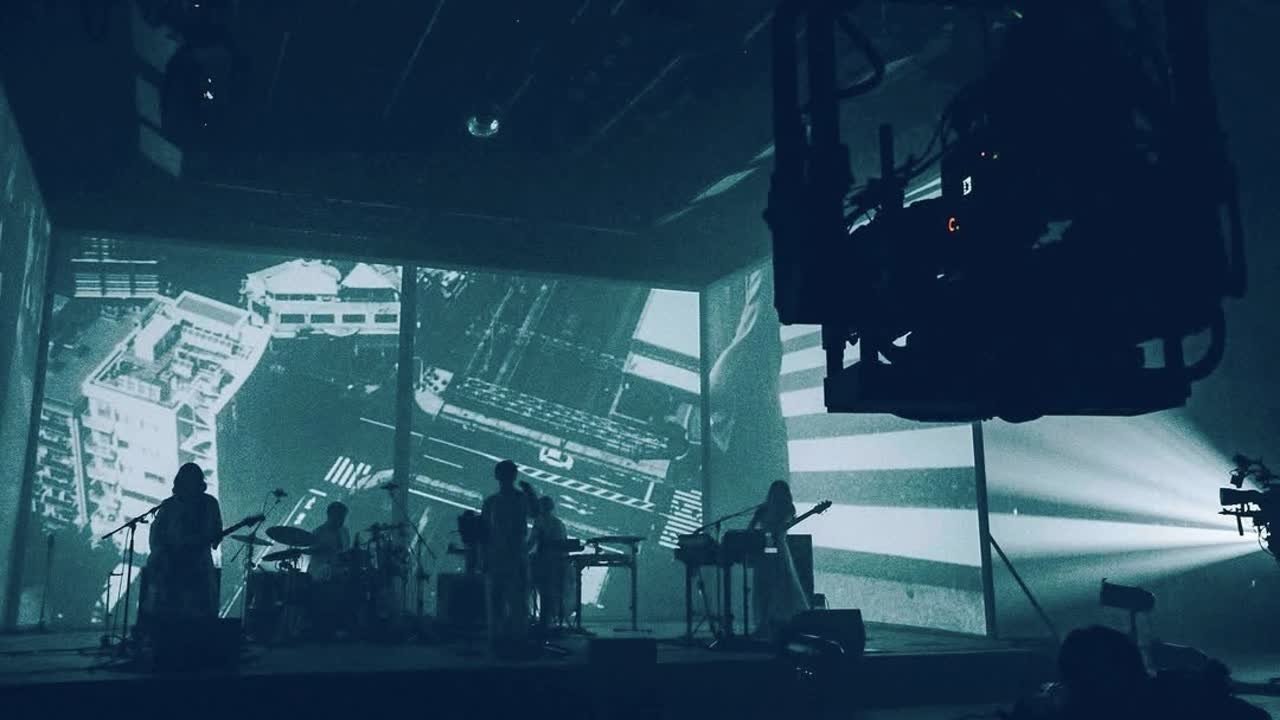 Backdrop for SAKANAQUARIUM 光 ONLINE