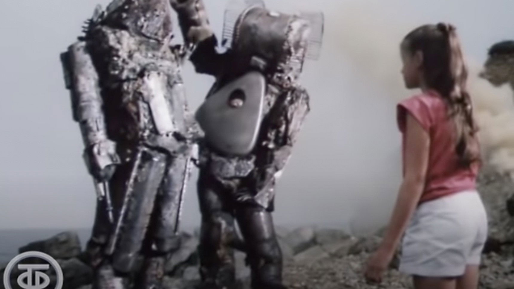 Backdrop for Island of Rusty General