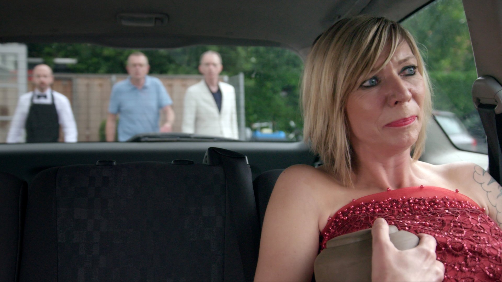 Backdrop for Perfect Cadeau