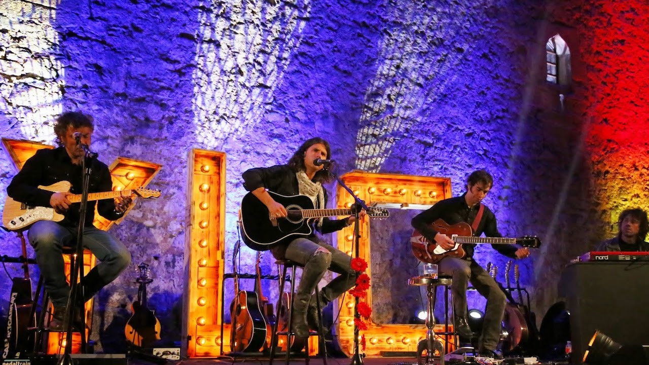 Backdrop for Rulo y la contrabanda - Una noche en el castillo