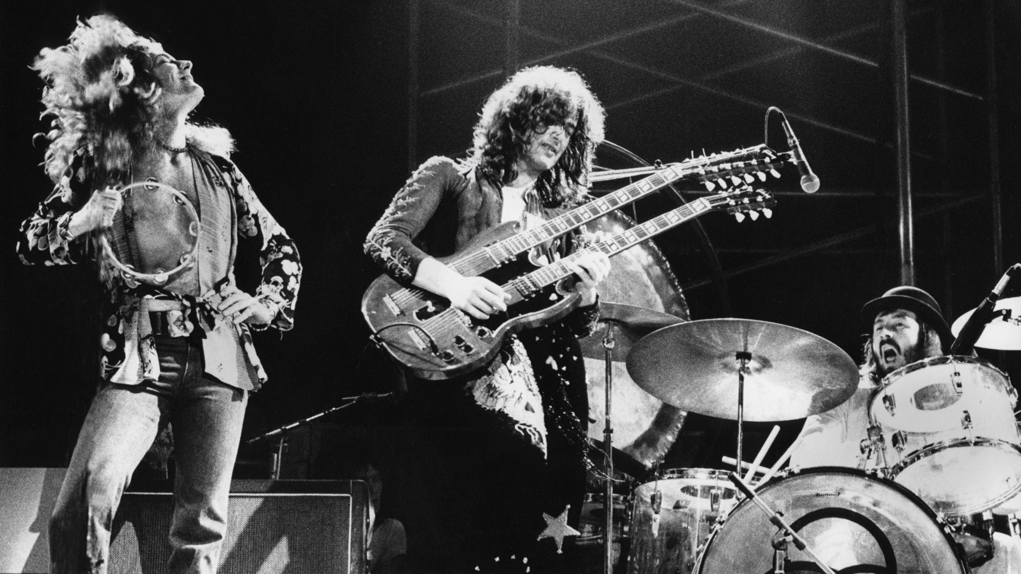 Backdrop for Jimmy Page and Robert Plant: Live at Irvine Meadows