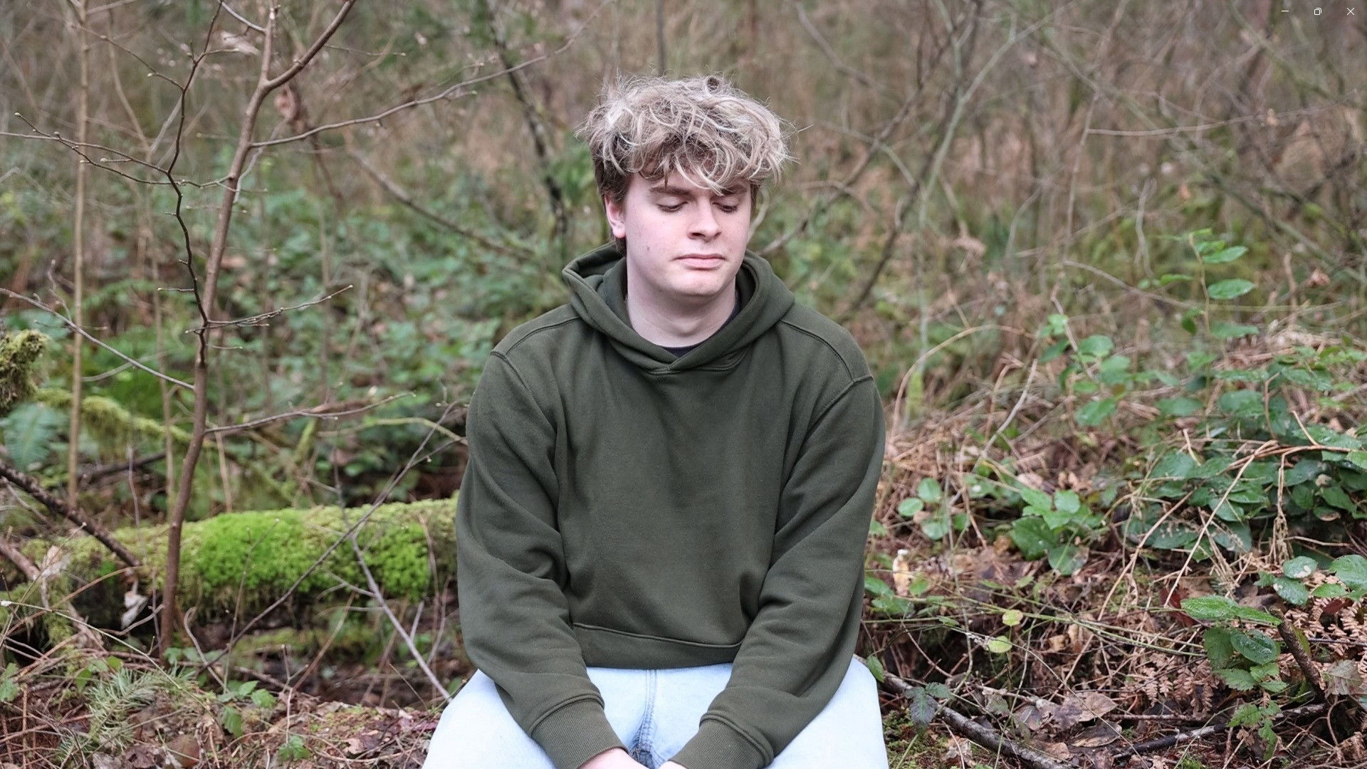 Backdrop for “LOSS”