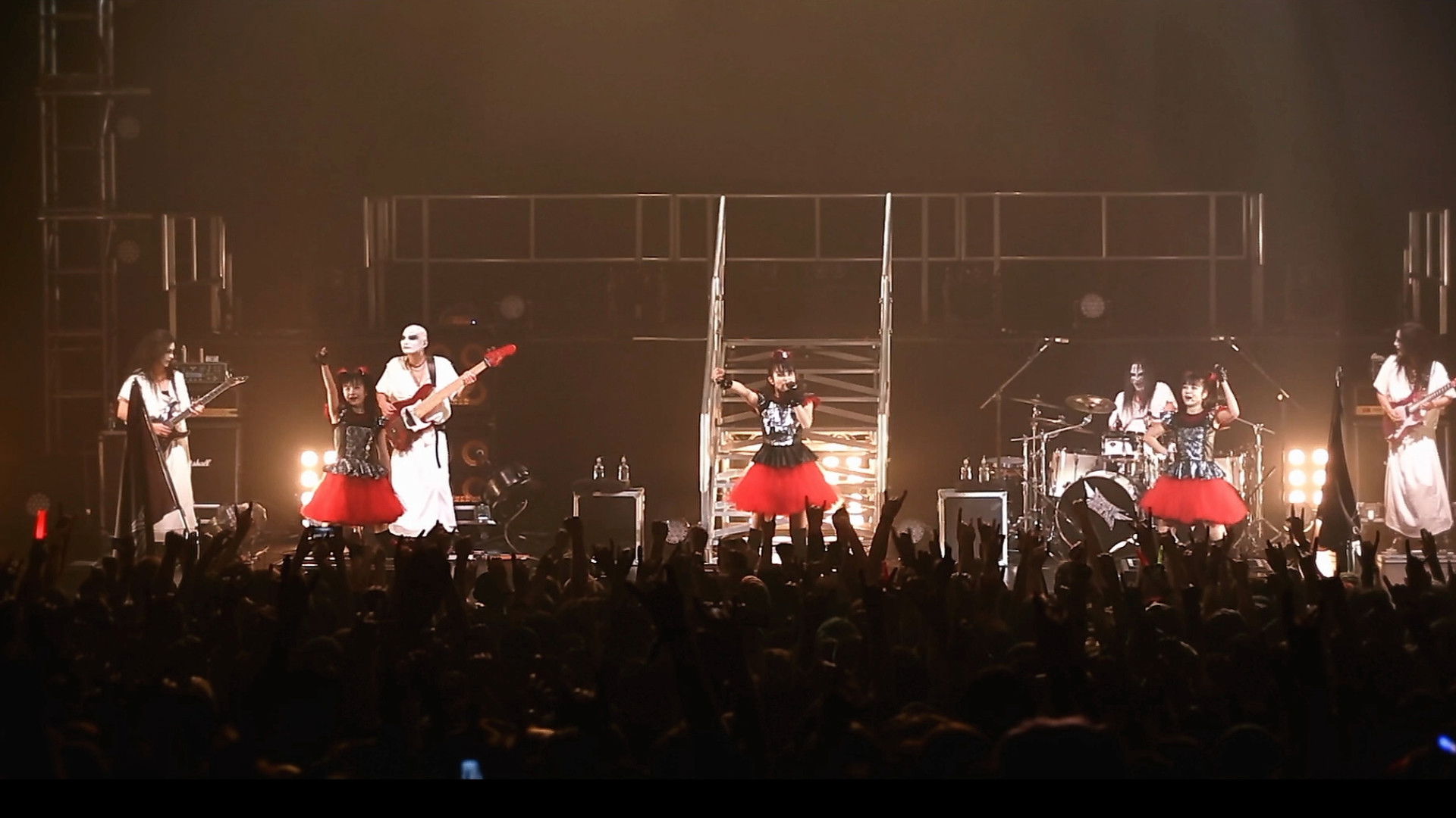 Backdrop for BABYMETAL WORLD TOUR 2014 - Live in London - O2 Brixton Academy
