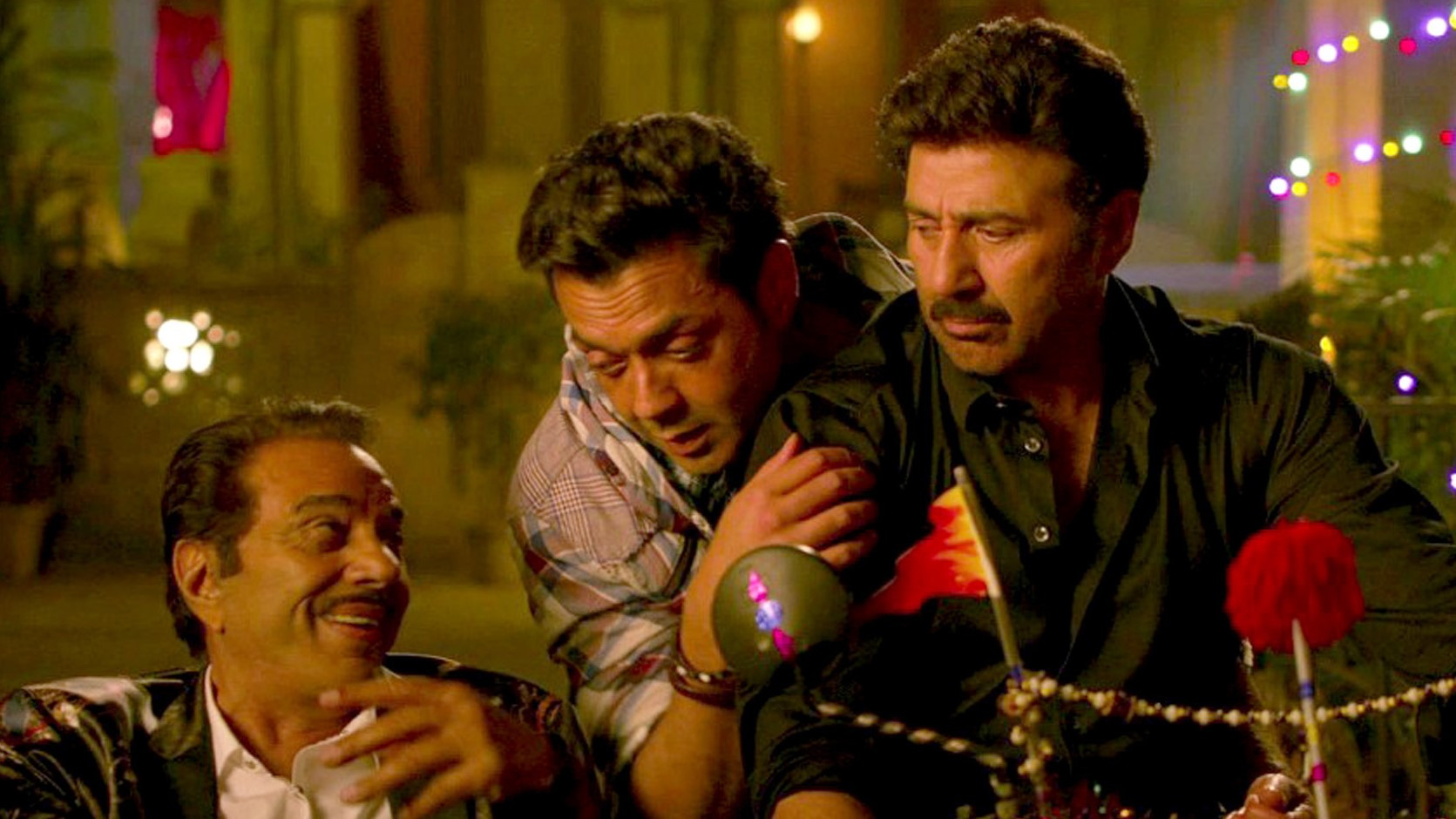 Backdrop for Yamla Pagla Deewana: Phir Se