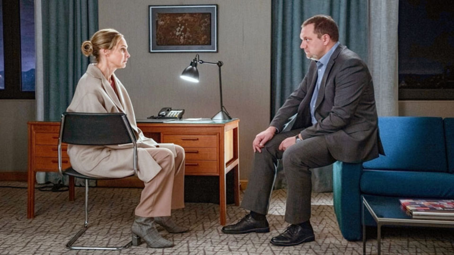 Backdrop for Das Verhör in der Nacht