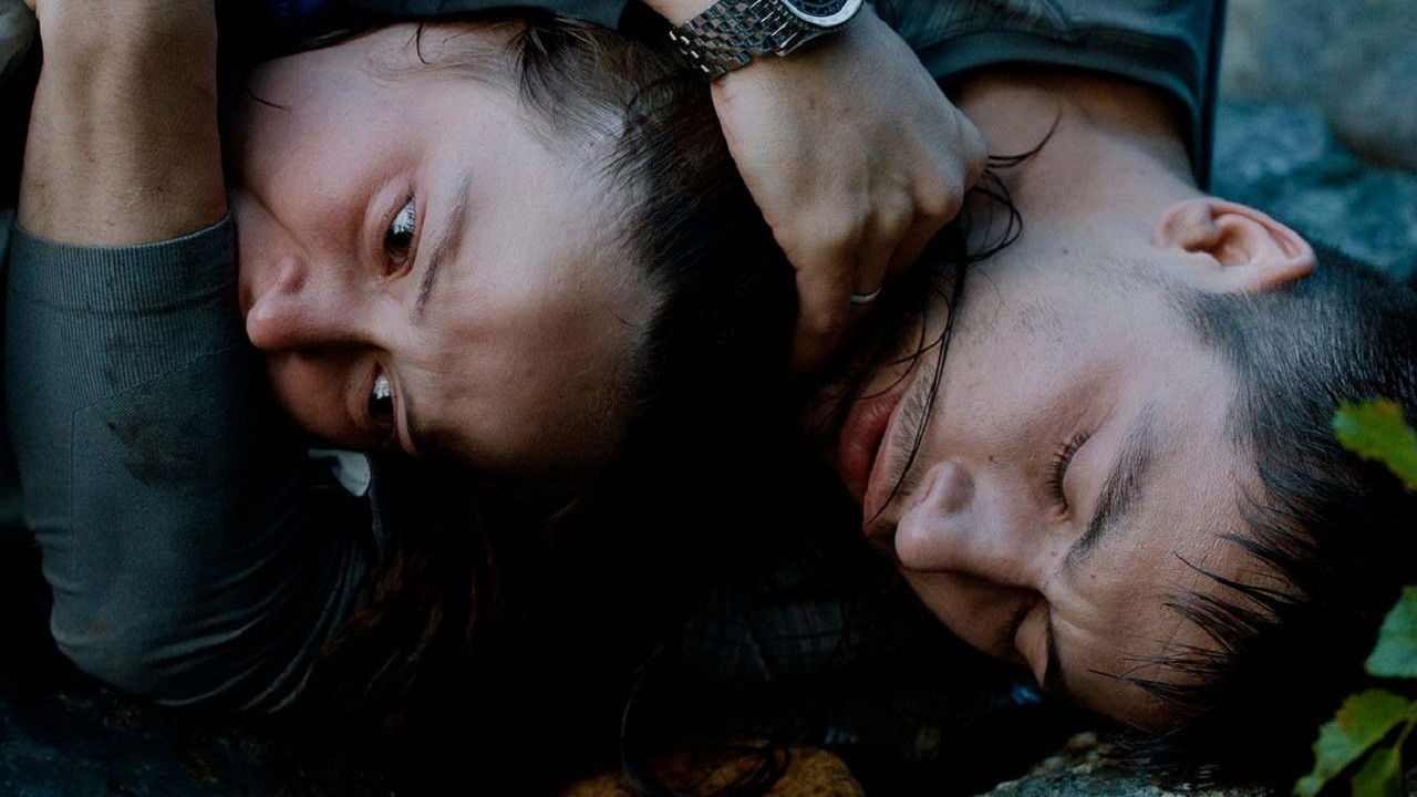 Backdrop for Coupled