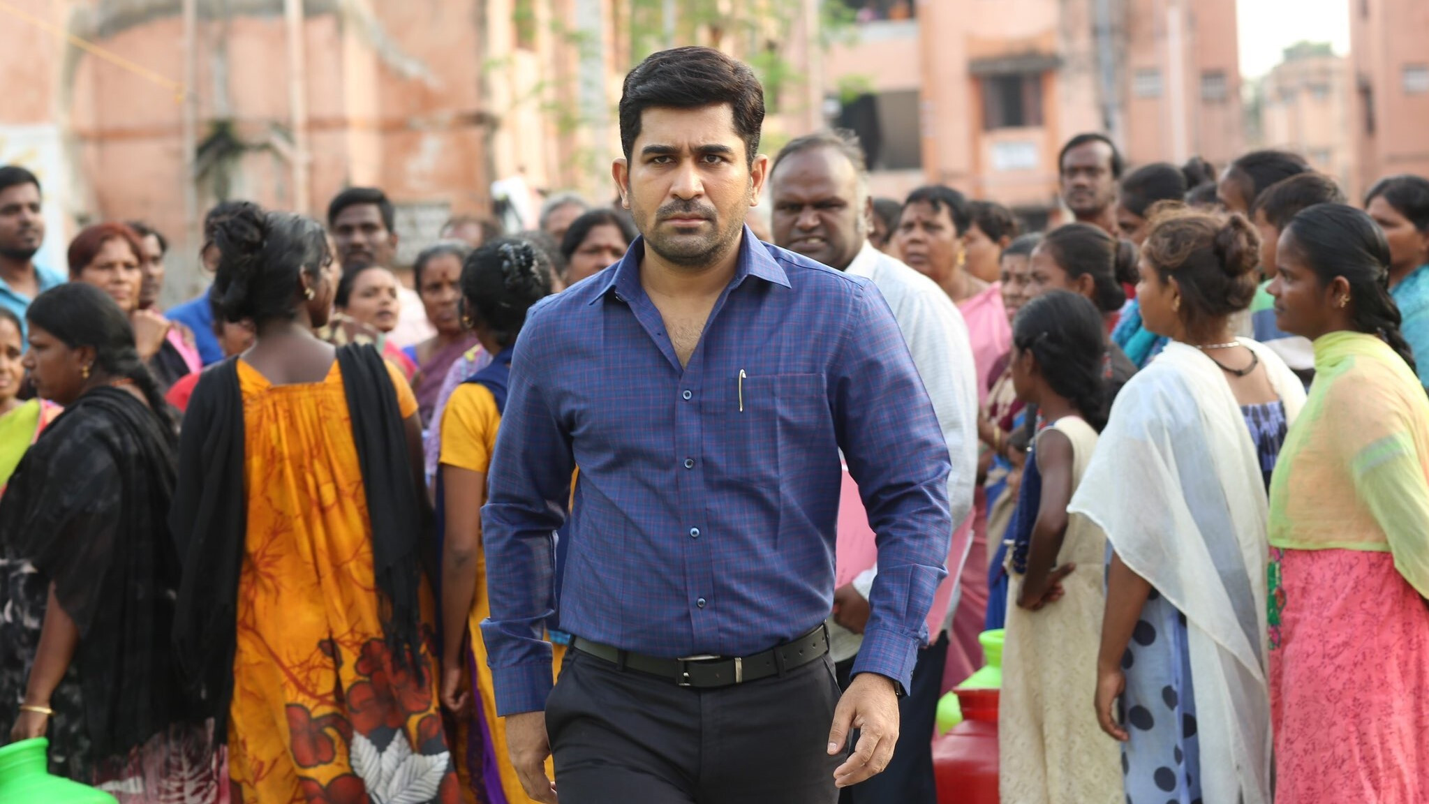 Backdrop for Kodiyil Oruvan