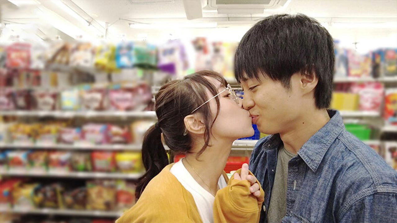 Backdrop for 10発射精しても、朝を迎えても、天音まひなにひたすら犯●れたい…