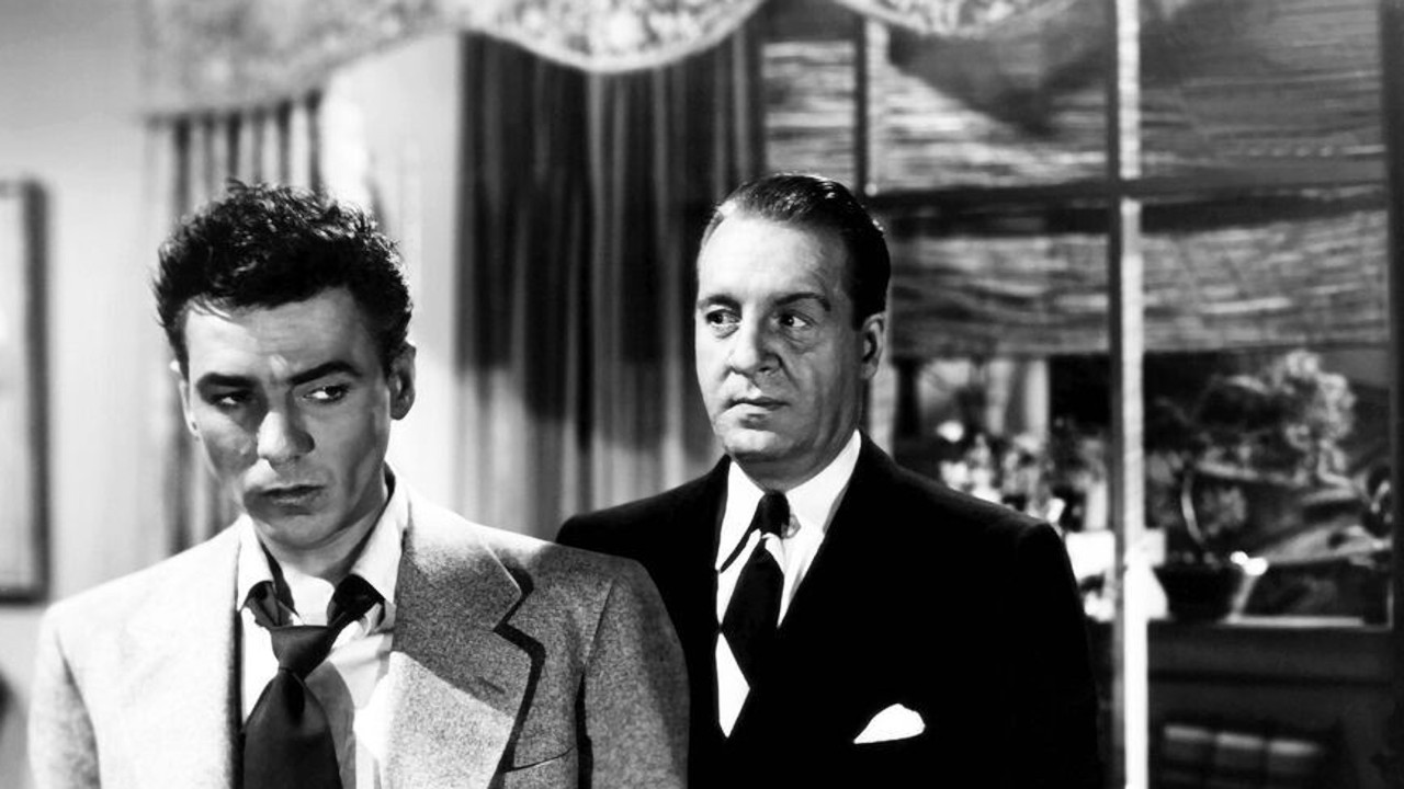 Backdrop for Customs Agent