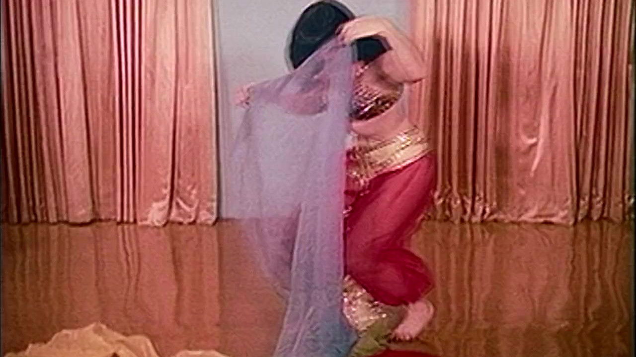 Backdrop for Bettie Page: Pin Up Queen