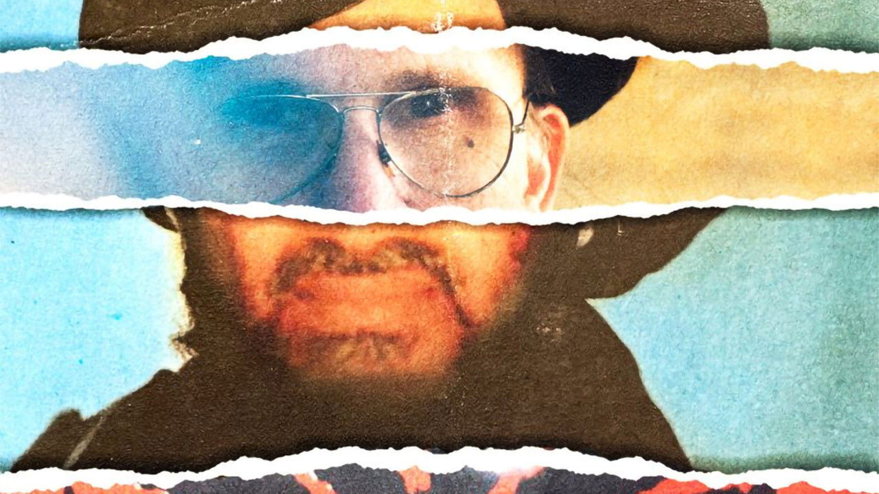 Backdrop for Il complotto di Tirana