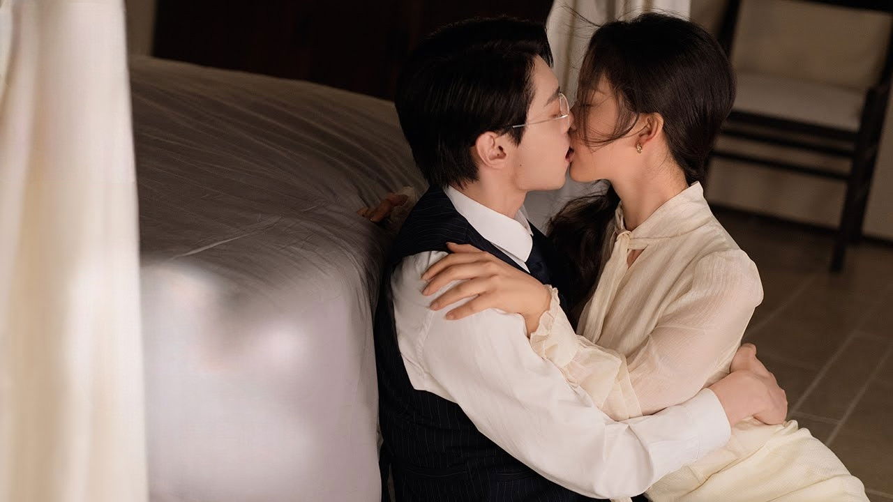 Backdrop for The Silent Wife