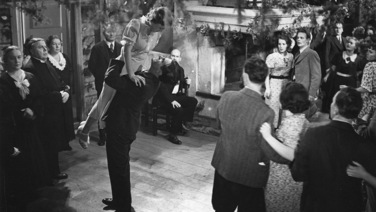 Backdrop for The Women of Niskavuori