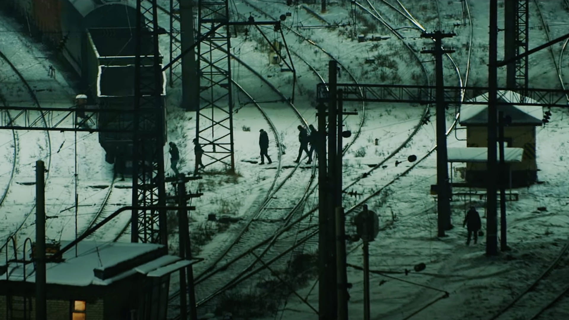 Backdrop for Krig i vår tid