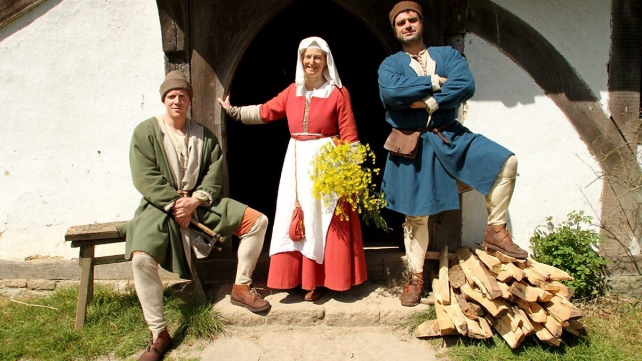 Backdrop for Tudor Monastery Farm