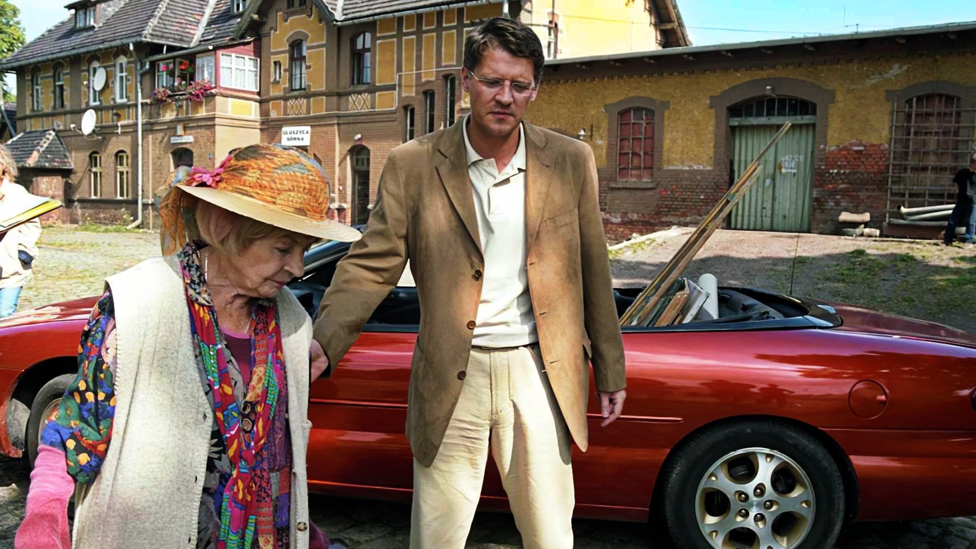 Backdrop for Queen of Clouds