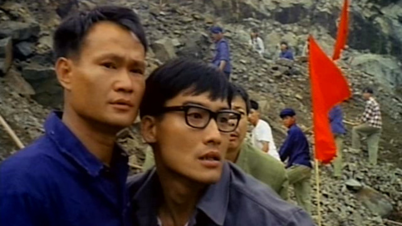 Backdrop for Red and Black