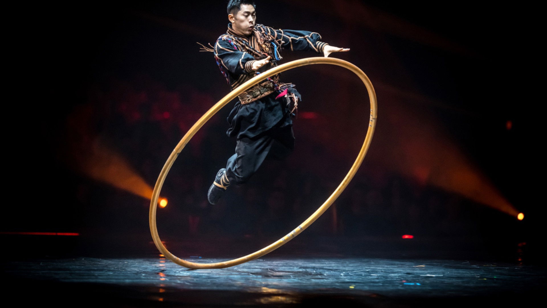 Backdrop for 44e Festival mondial du Cirque de Demain