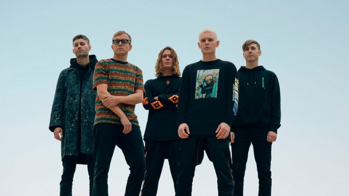 Backdrop for The Minds of 99 - Solkongen Live fra Dodekalitten