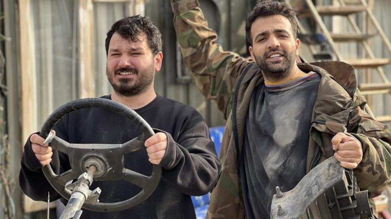 Backdrop for Konteynır Brothers “Hurdalık”