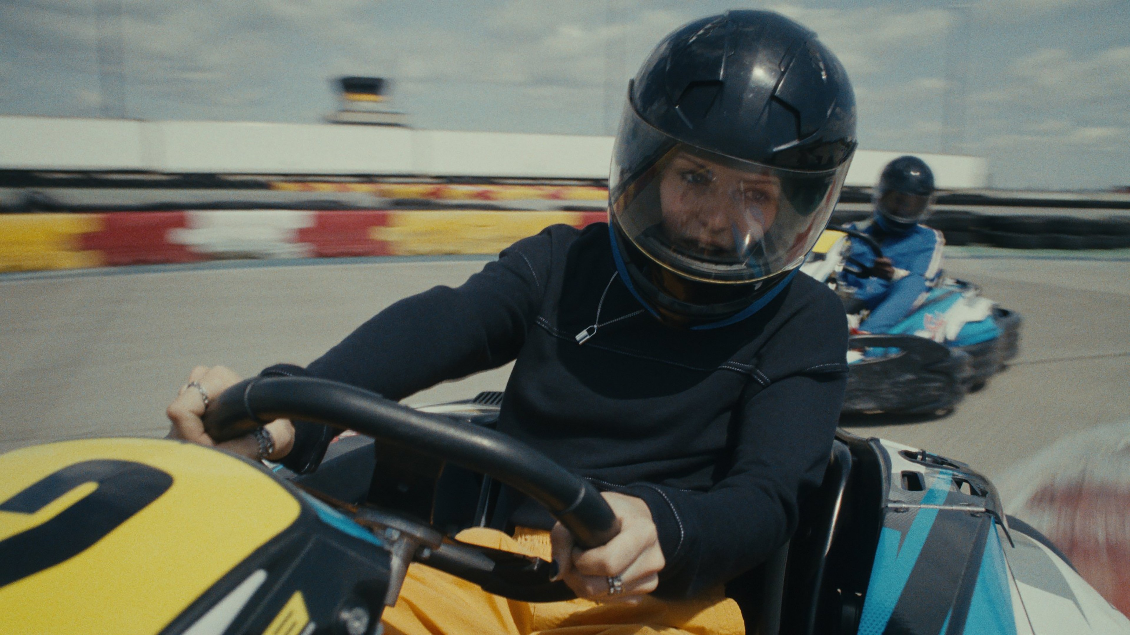 Backdrop for Noémie Says Yes