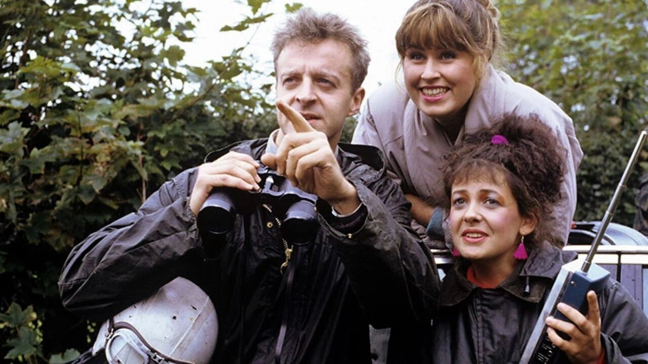 Backdrop for Watching