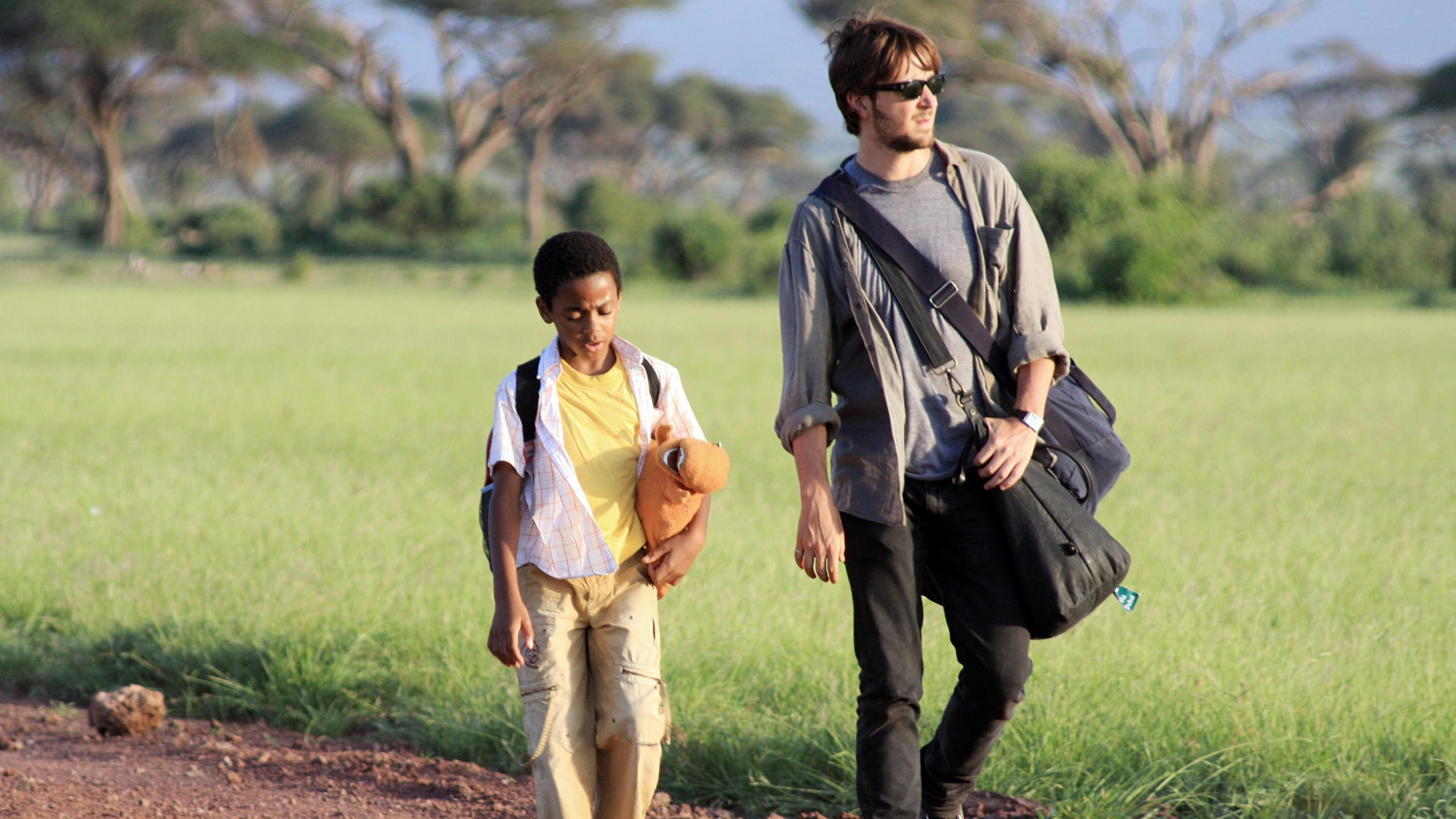 Backdrop for Un altro mondo