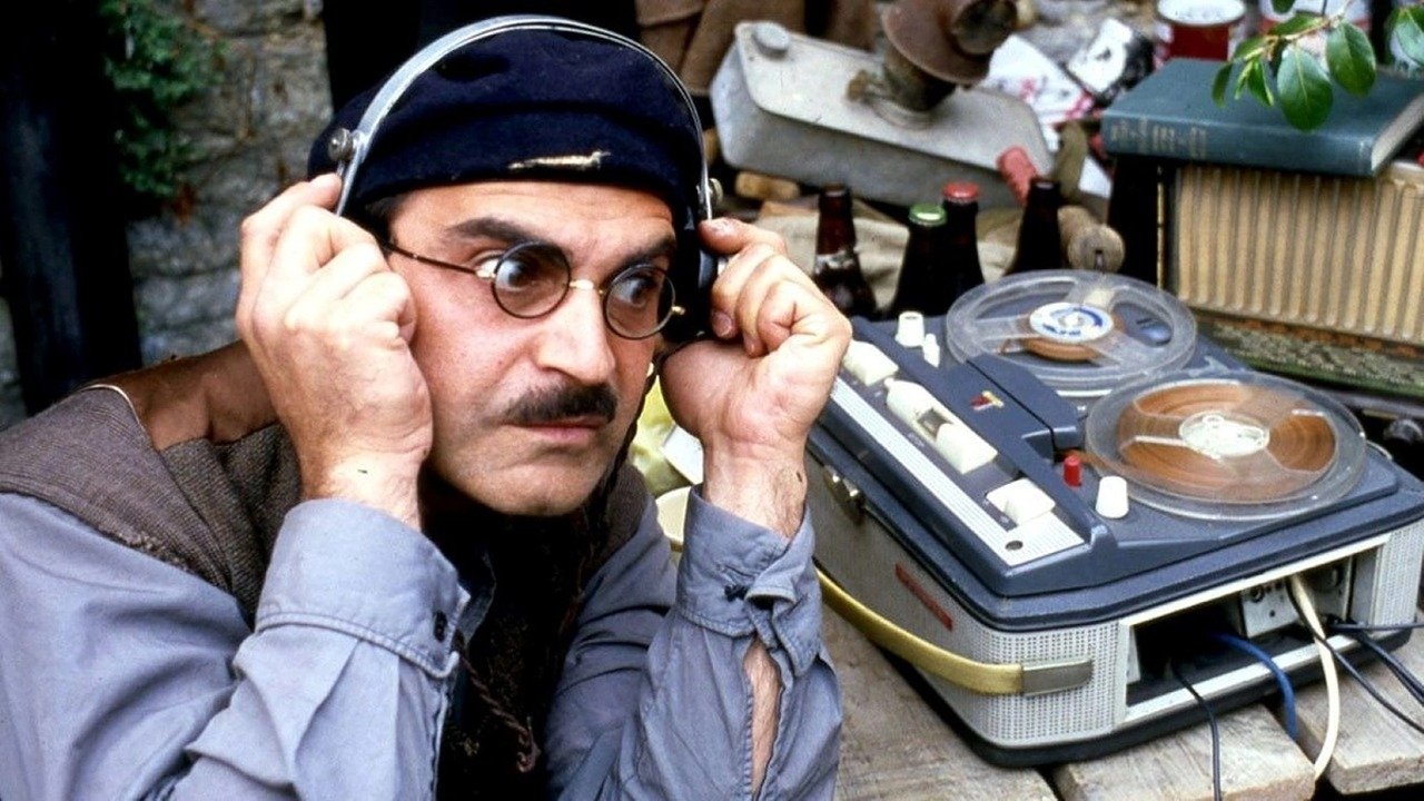 Backdrop for Blott on the Landscape