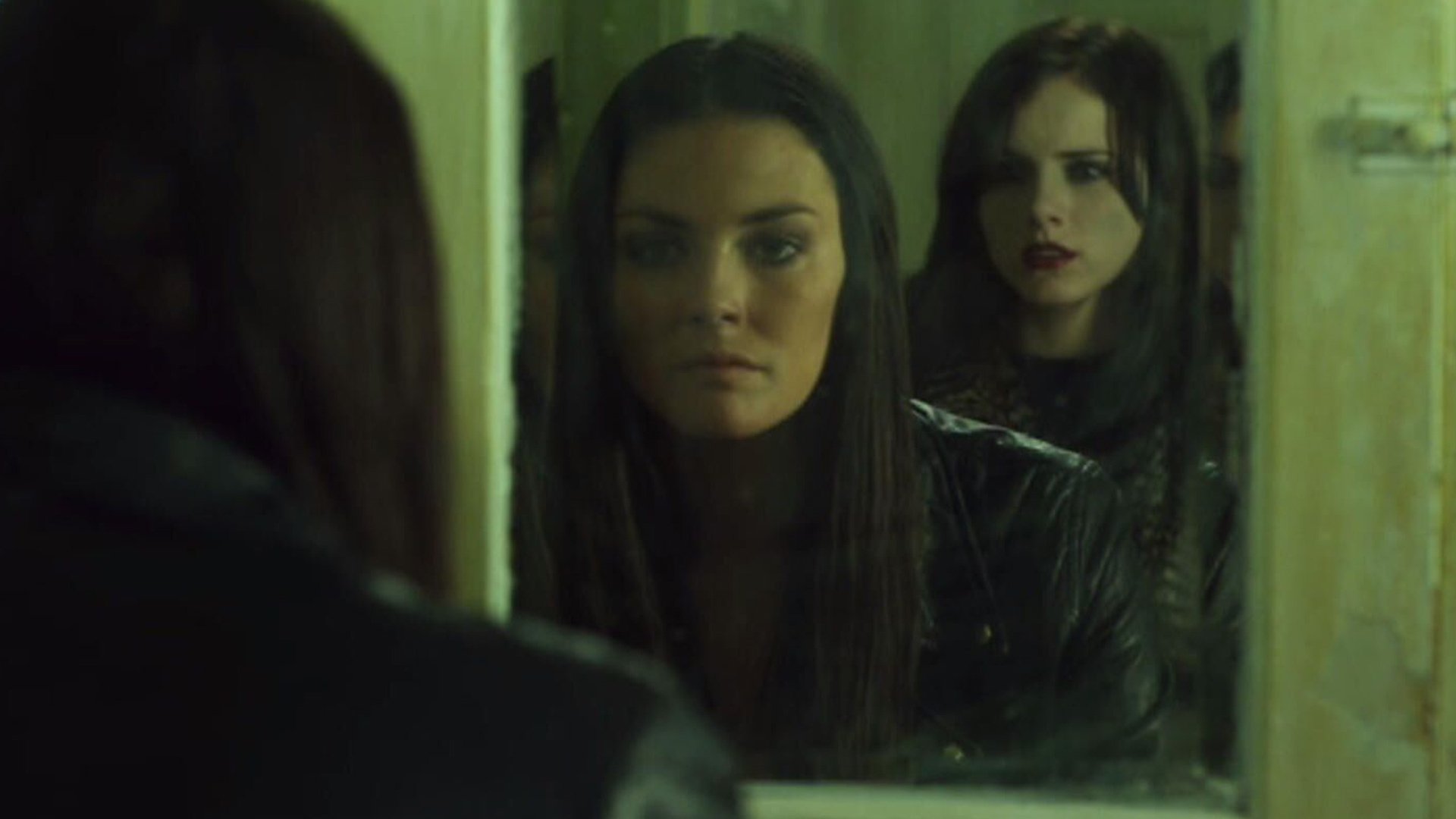 Backdrop for The Ganzfeld Haunting