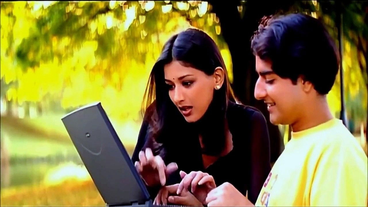 Backdrop for Kadhalar Dhinam