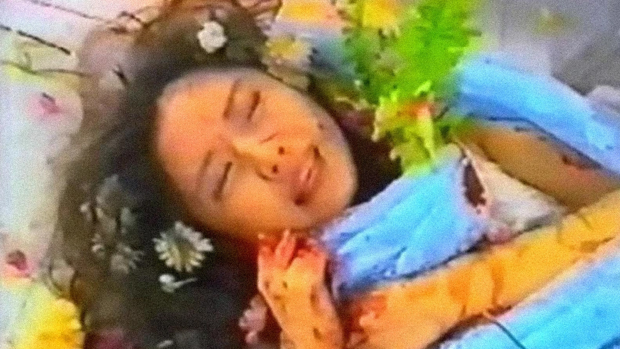 Backdrop for Lucky Sky Diamond